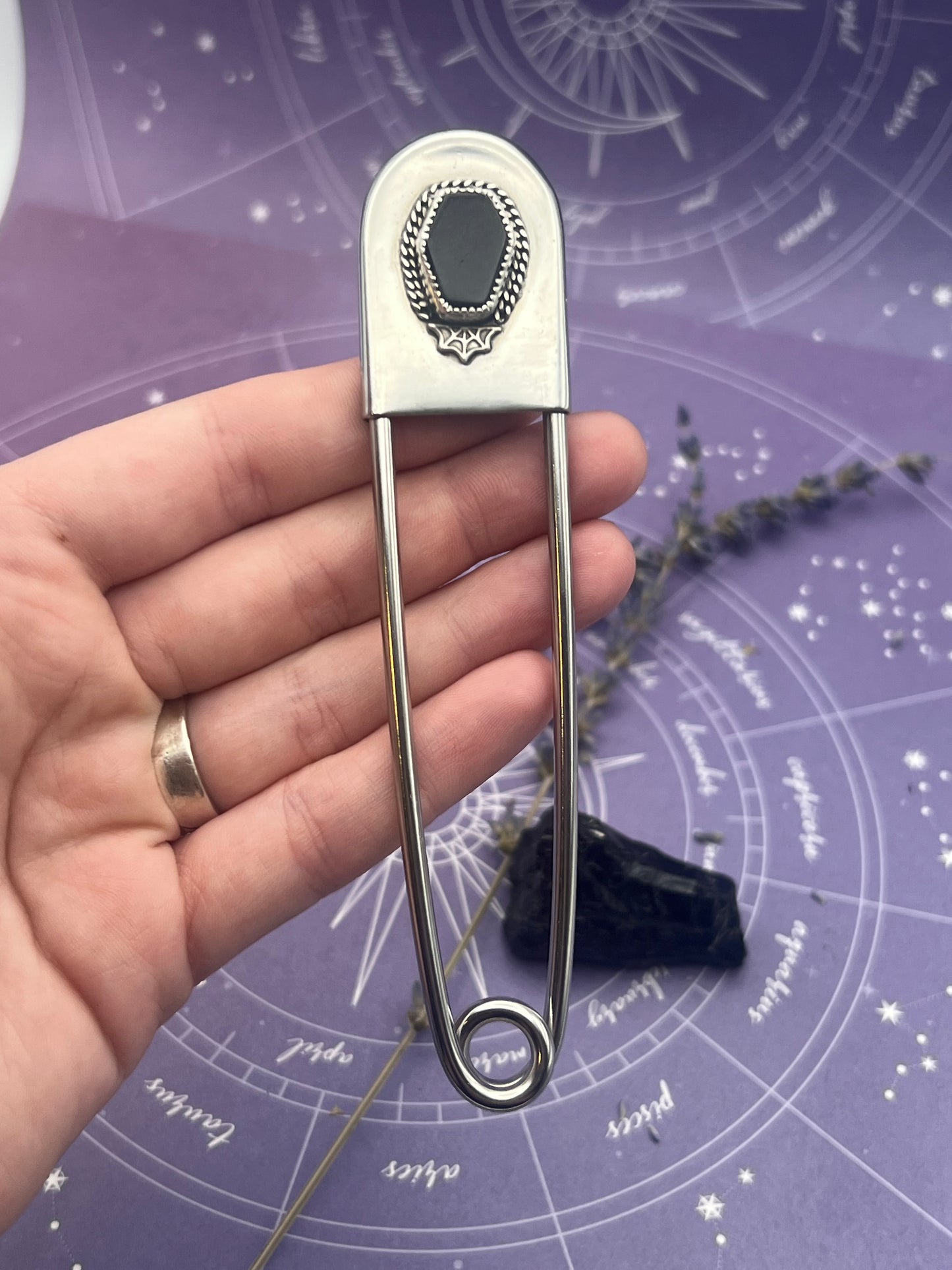 The Coffin Jumbo Safety Pin