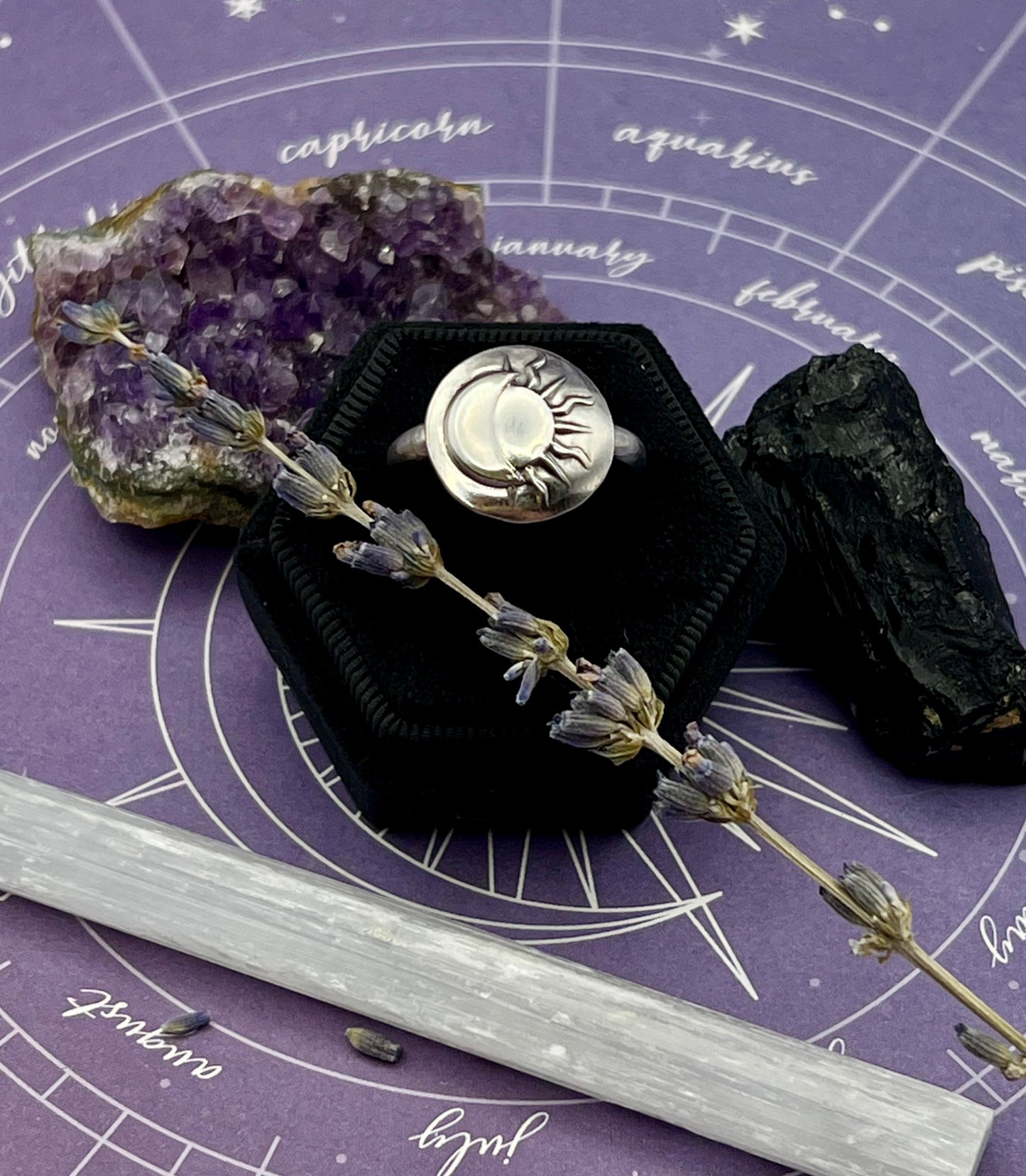 The Eclipse Ring