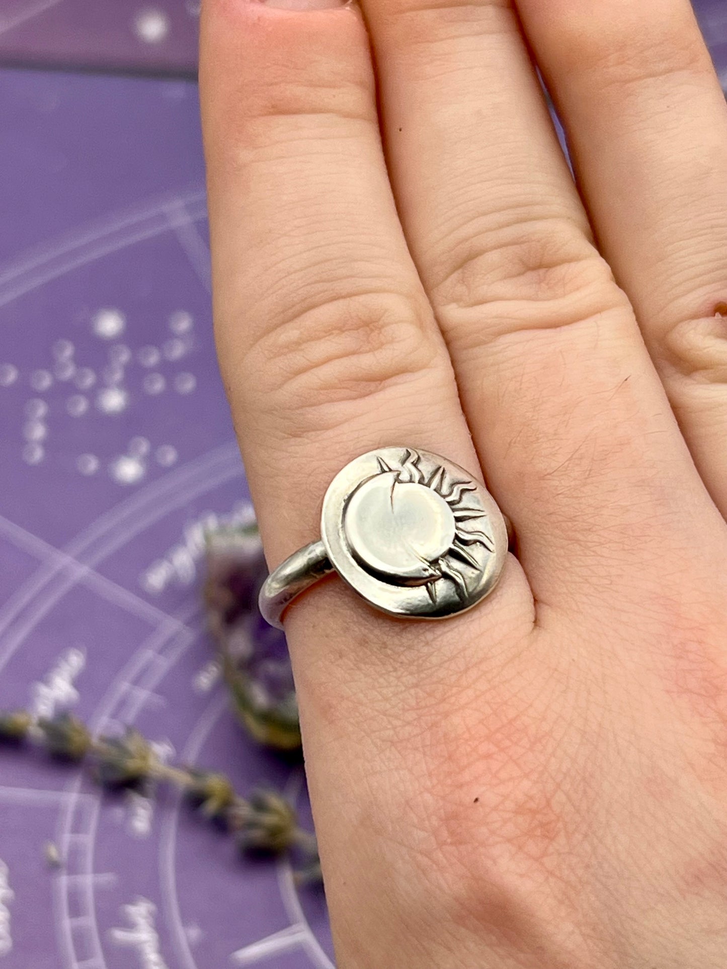 The Eclipse Ring