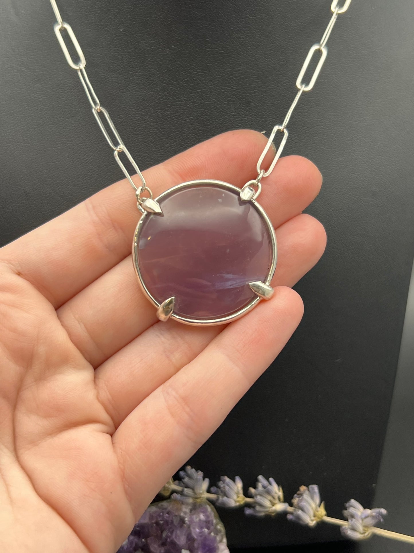 The Purple Agate Necklace