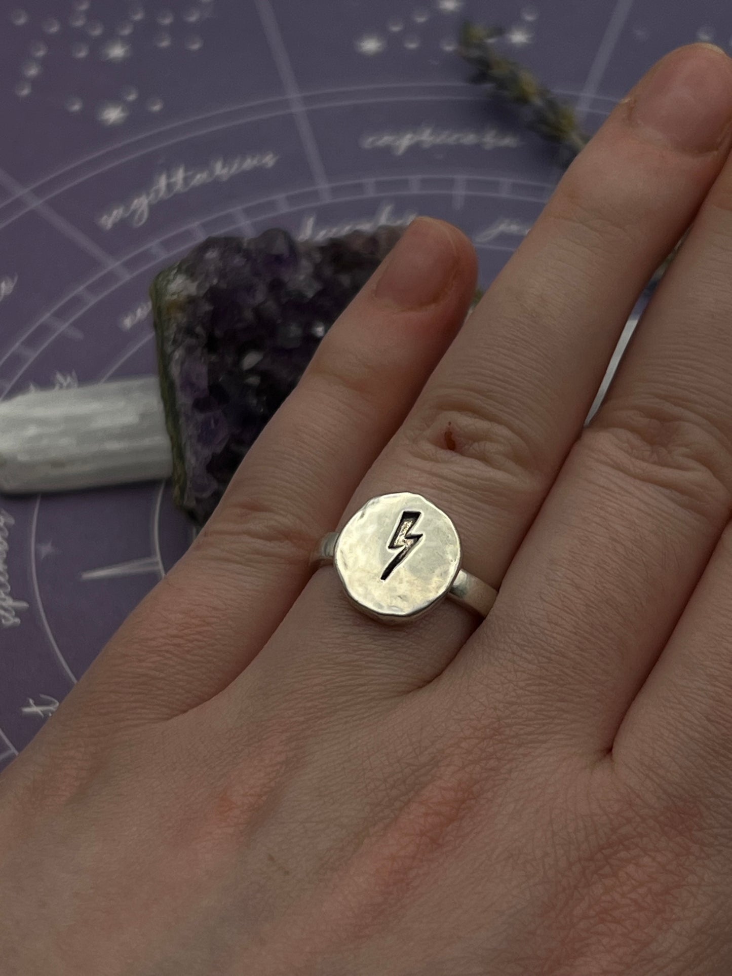 The Lightning Amulet Ring